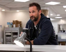 Noah Wyle The Pitt TV Show 2025 Jacket Max Jackets