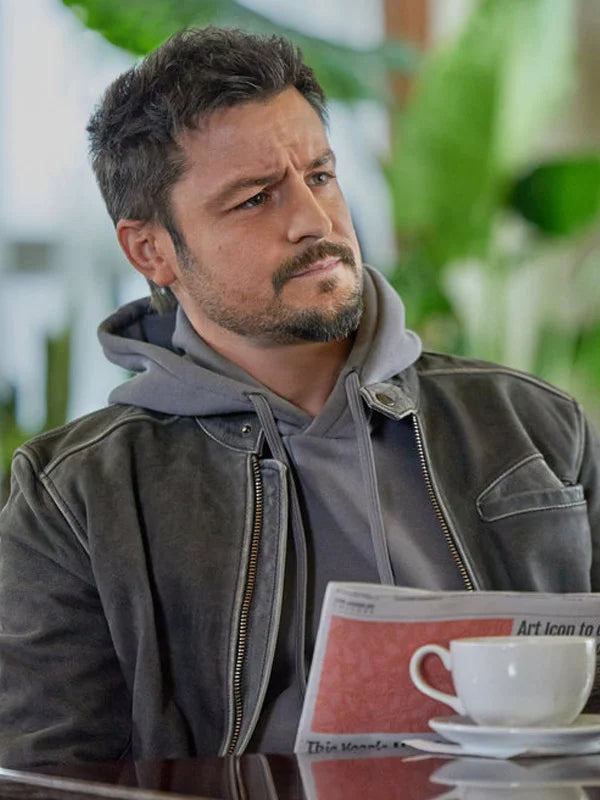 A Picture Of Her Jake Black Leather Jacket Max Jackets