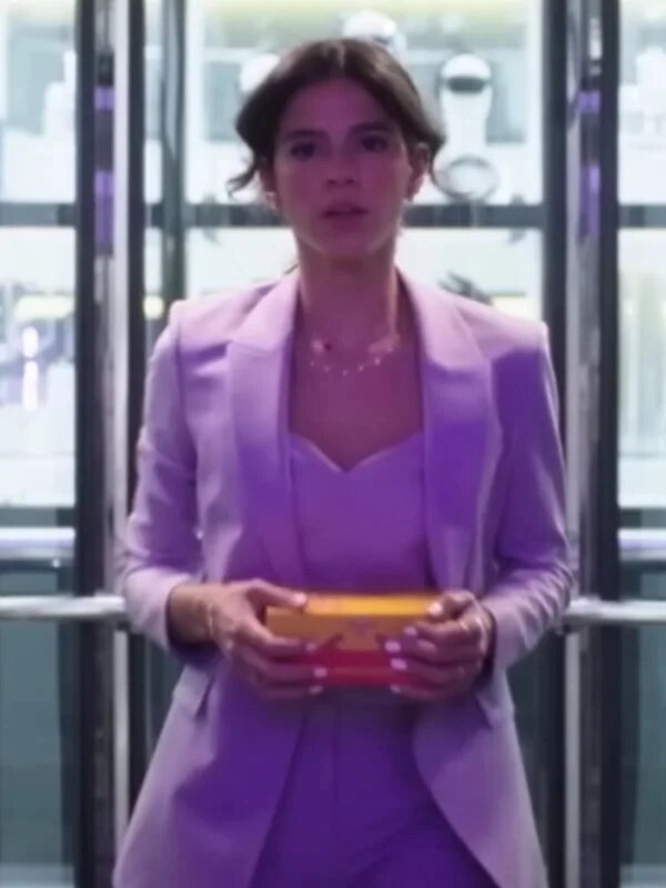 Bruna Marquezine Blue Beetle 2023 Blazer