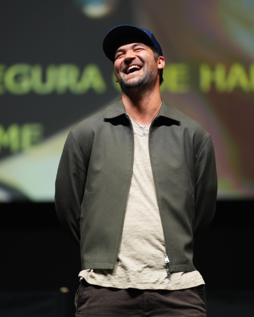 Manuel Garcia Rulfo Jurassic World Rebirth Green Jacket Max Jackets