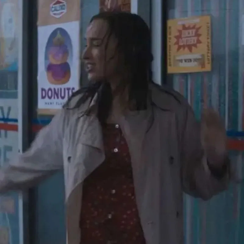 Phoebe Dynevor Thrash 2026 Coat