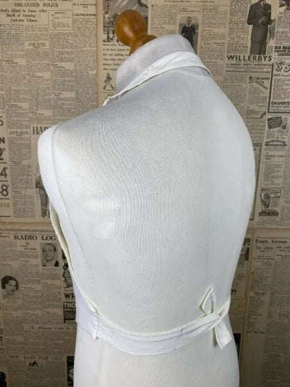 You S04 Niccy Lin White Vest
